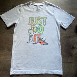 Nike | Boys white shirt | Size M | Gently used